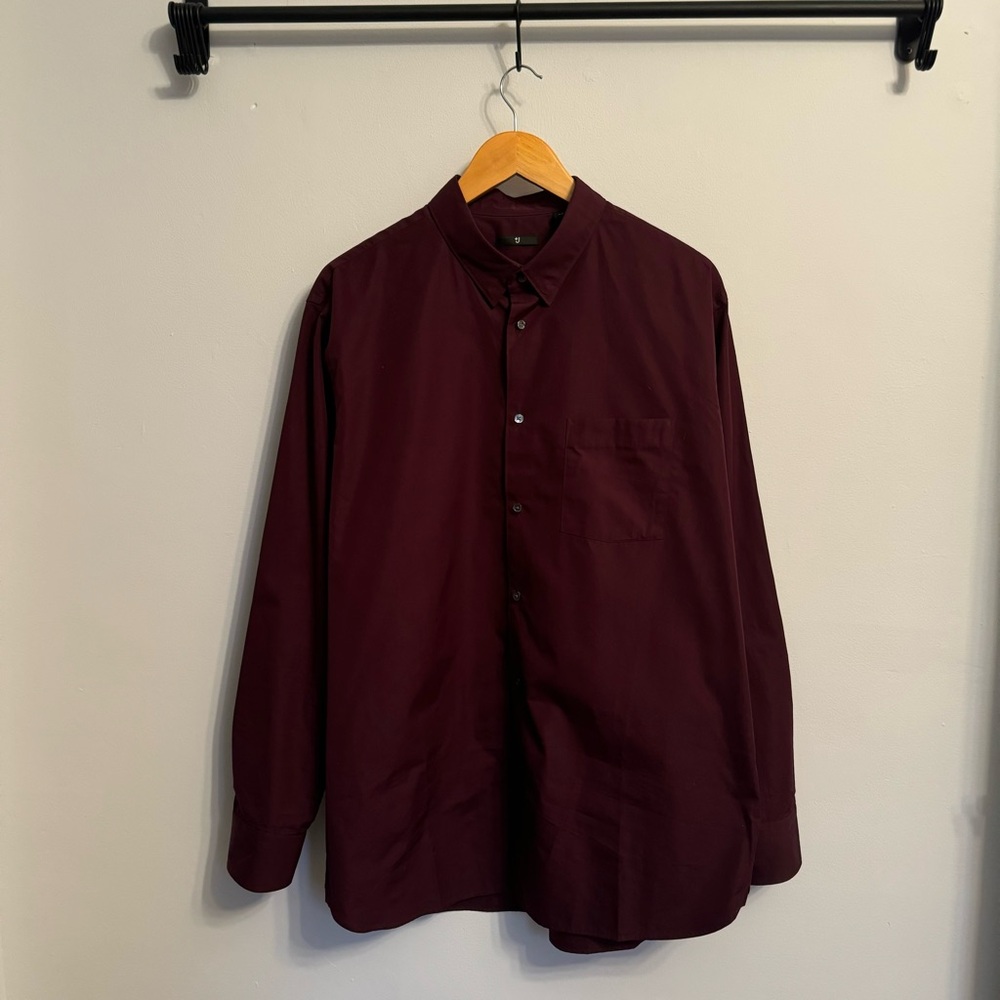 J+ Uniqlo Maroon Casual Button Down Shirt